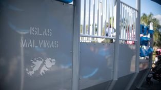 Cómo es la réplica del ARA General Belgrano que exhibirán en el Monumento