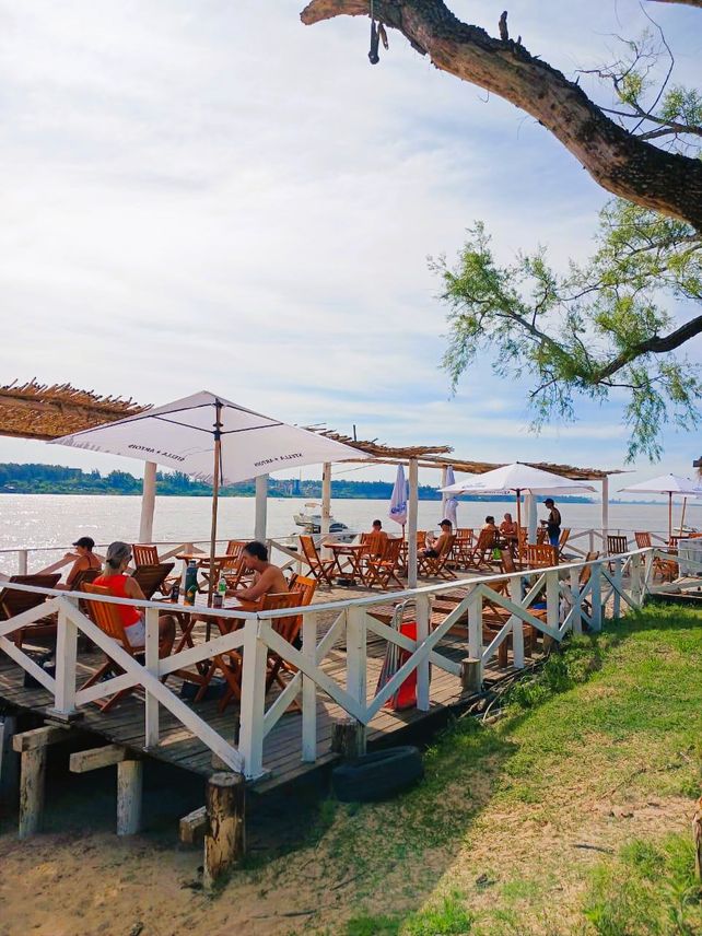 La Isla de los Mástiles se convirtió en referente del turismo regional en el río Paraná