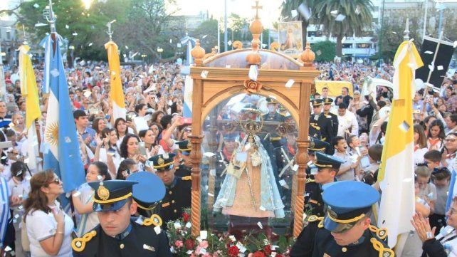 Habrá misa y procesión por la Fiesta de Nuestra Señora del Rosario