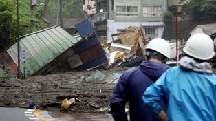 Impactantes imágenes de los desplazamientos de tierra en Japón
