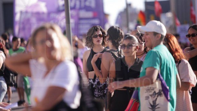 {altText(#25N Documento de 12 puntos resume postura del colectivo de mujeres y disidencias, ante el avance de la derecha, el ajuste y retroceso en derechos conquistados,25N: organizaciones de mujeres y disidencias dicen 