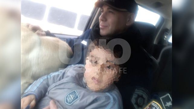 Rescataron a un nene de cuatro años que deambulaba con su perra en la circunvalación rosarina