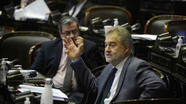 El legislador nacional por Santa Fe alertó sobre el riesgo que corren las obras en la provincia si no se aprueba el Presupuesto 2022.