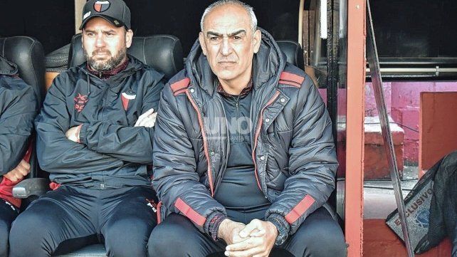 Delfino, autocrítico en Colón: Nos hicimos los goles nosotros mismos