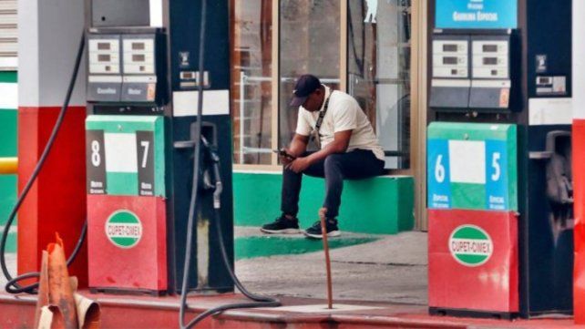 Cuba en crisis ante la falta de combustibles. Argentina recomienda que no se viaje al país caribeño