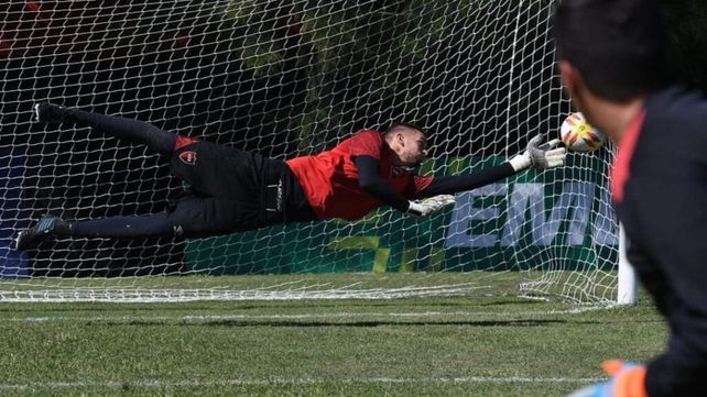 Un jugador de Newells dio positivo de coronavirus
