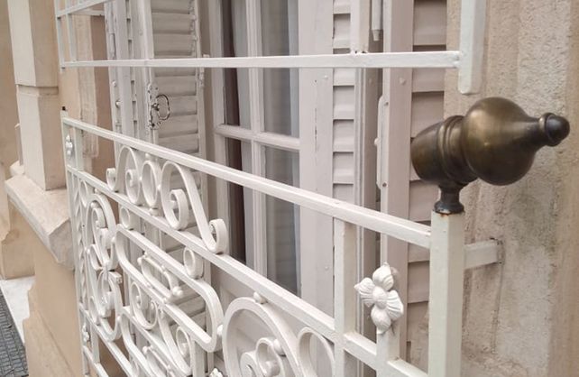 Robo de barrales en barrio Candioti. Gentileza LT10