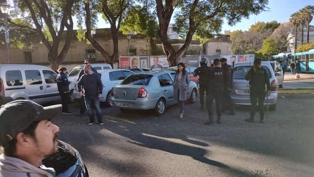 El operativo en Francia y Urquiza se realizó a partir de las denuncias de los vecinos. 