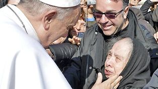 “Abandonar al anciano es un pecado mortal”, afirmó el Papa