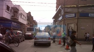 Otra vez, caos de tránsito en el microcentro santafesino