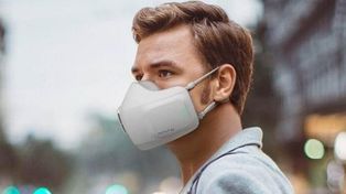 Crearon un barbijo electrónico que purifica el aire bloqueando virus