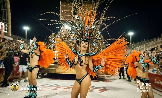 La nueva reina del Carnaval del País es una abogada de 34 años