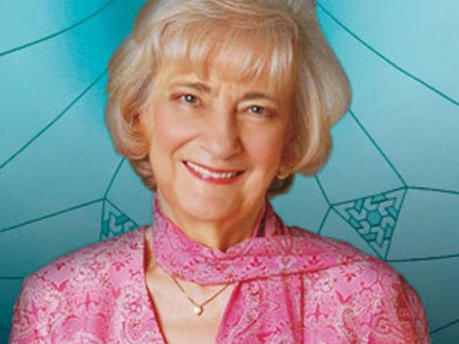 Familiares de Lily Sullos dudan de un presunto pacto suicida