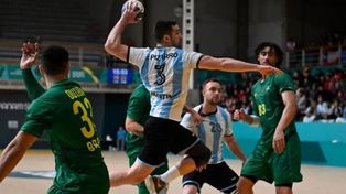 El equipo albiceleste se impuso a Brasil por 32-25 en la final por el oro.