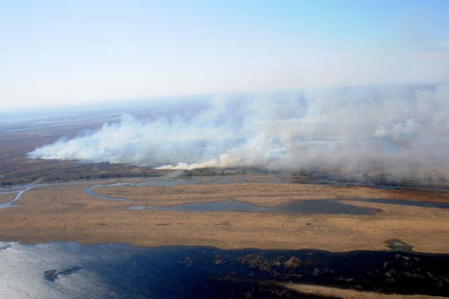 La Corte Suprema pidió la creación de un Comité de Emergencia Ambiental por los incendios en las islas