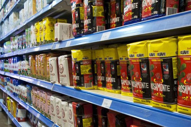 Indicaron que las yerbas cambiaron sus envases para aumentar los precios de manera encubierta