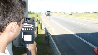 La provincia sumará equipamiento para el control de velocidad en las rutas