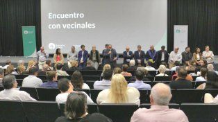 Reunión de 53 vecinales con el municipio: se reiteraron reclamos por el estado de las calles en el encuentro con Poletti