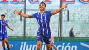 Godoy Cruz derrotó a Barracas con el  tiro del final