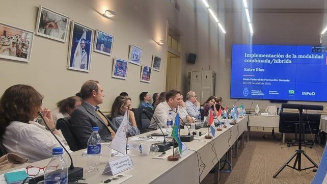Entre Ríos presentó en Nación la implementación de la modalidad combinada en educación superior