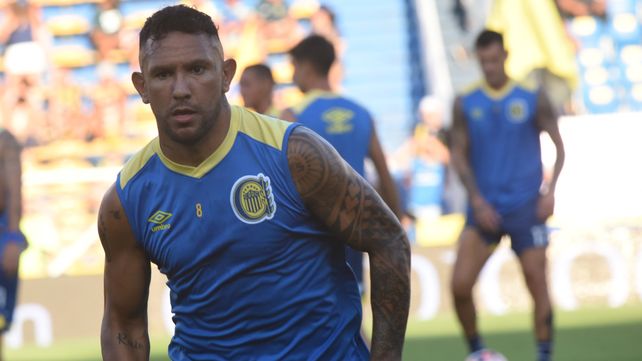Montoya mostró su mejor nivel en el año bajo la conducción de Carlos Tevez, hasta que se lesionó y no pudo jugar más.