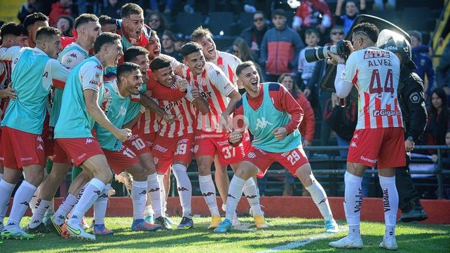 Vera resaltó la solidez de Unión en el Clásico ante Colón