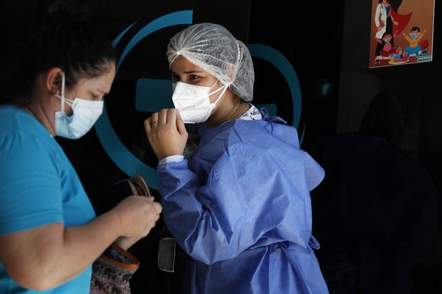 Se reportaron 368 muertes por coronavirus en Argentina, el 65% en provincia de Buenos Aires