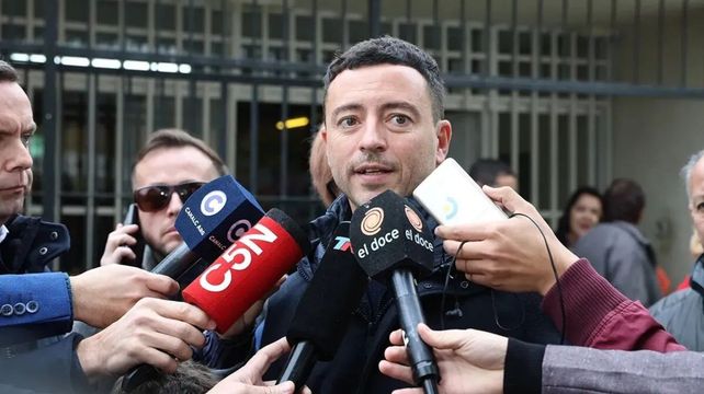 Encabezados por el presidente de la bancada