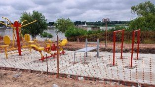 La Municipalidad de Santa Fe en los trabajos en la Costanera Este, en el Paseo de la Laguna