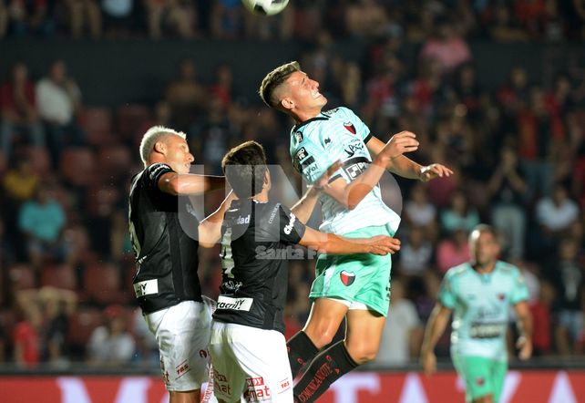 Colón dejó pasar una buena chance de acceder a la zona de Copa Libertadores