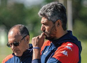 Gustavo Munúa pone la mira en los golpeados de Unión