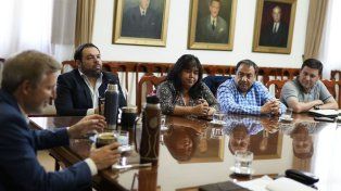 El gobernador Rogelio Frigerio anticipó a los senadores del justicialismo las prioridades del presupuesto 2025 en cuanto a gastos y obras públicas