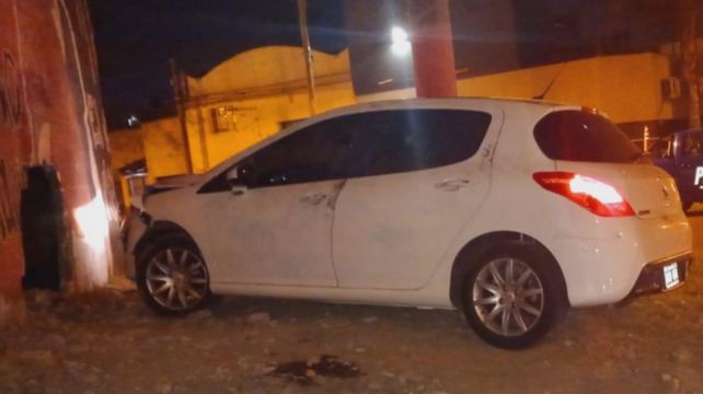 Barrio Matheu: extraña ejecución de dos hermanos emboscados cuando iban en un auto