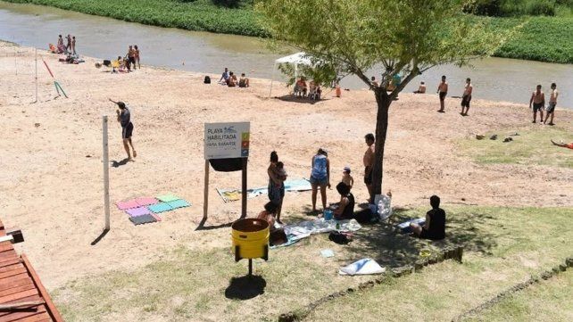 El balneario de Rincón donde prohibieron bañarse por las palometas 