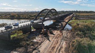 Obras actuales del nuevo puente Santa Fe - Santo Tomé.