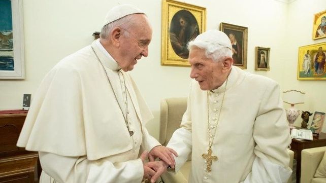 Francisco visita a Benedicto XVI por la Navidad en Diciembre de 2018. 
