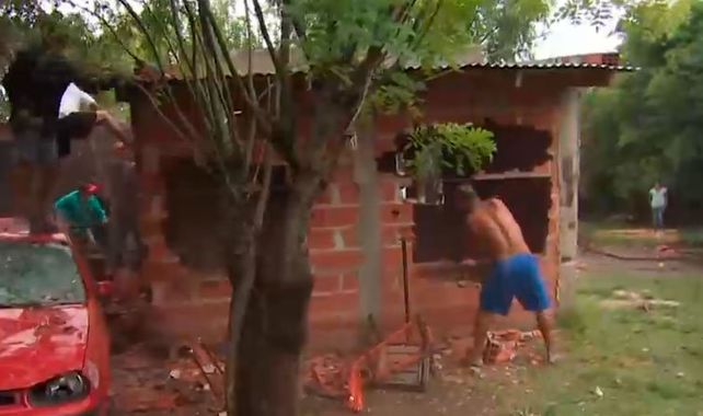 Demolieron la casa donde fue asesinada y violada una nena de cuatro años