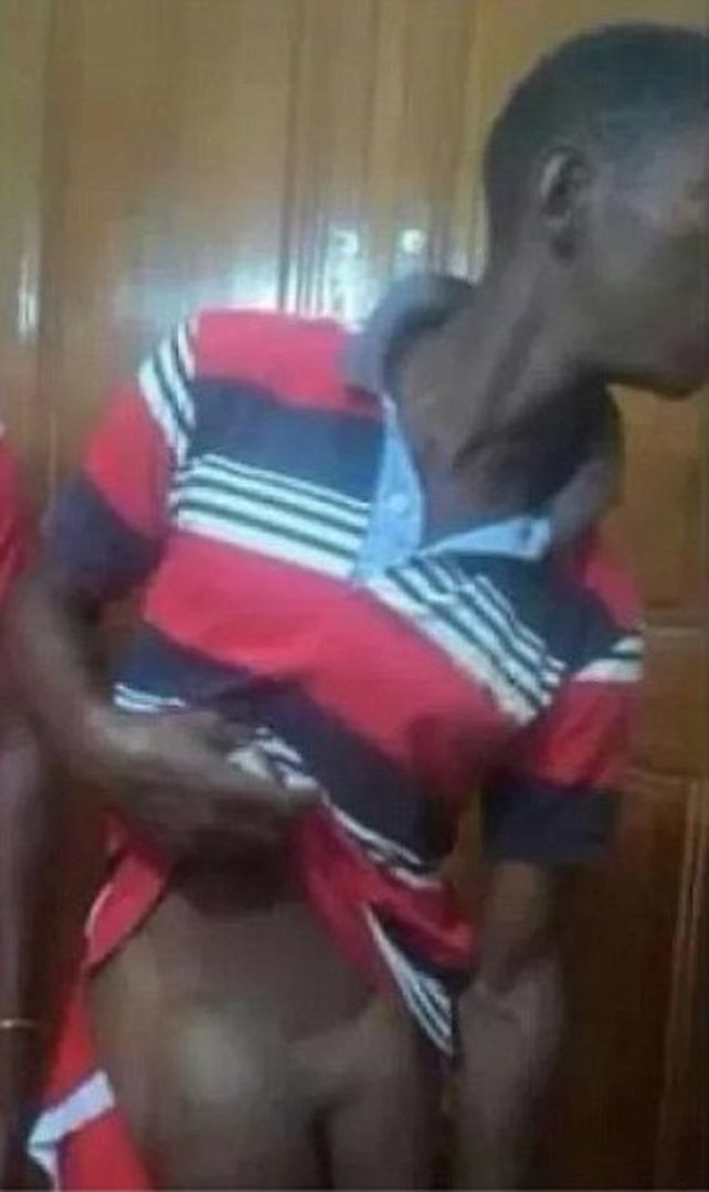 Se acostó con una mujer casada y su pene bajó a sus rodillas: ¿gualicho o photoshop?