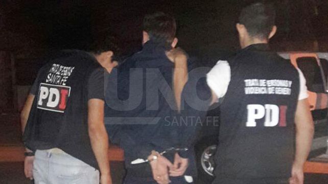 Apresaron a un hombre que golpeó a su exmujer y a sus dos hijas pequeñas