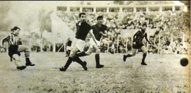 El clásico entre Newells y Central tuvo 22 partidos en la década del 60 y la historia incluyó duelos en la Copa Argentina.