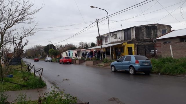 Gigena estaba parado en la vereda cuando pasaron a los tiros por la cuadra donde vivía.