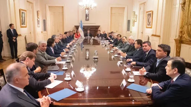El presidente Javier Milei se encontró el martes pasado con los gobernadores en Casa Rosada.  