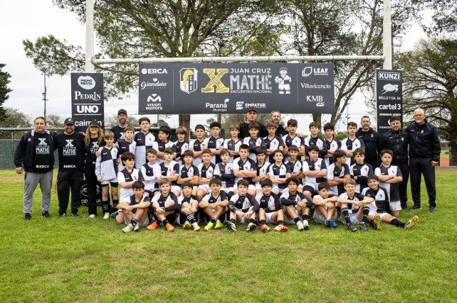 Los chicos del CAE que participaron del Juan Cruz Mathé.