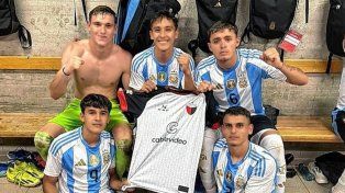 Con cinco jugadores de Colón