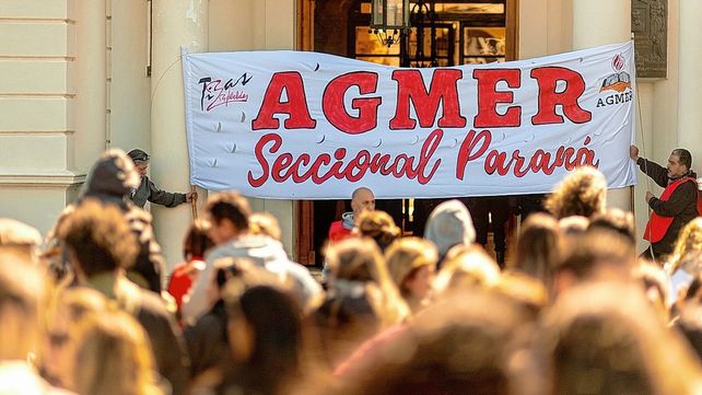 Agmer exigió a la Provincia el cumplir la paritaria con el pago de los haberes no más allá del 15 de marzo y declararon estado de alerta y movilización