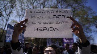 Discursos de odio. Manifestación en repudio al intento de magnicidio contra CFK en la Plaza 25 de Mayo de Rosario.&nbsp;