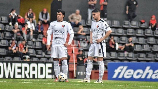El minuto a minuto del partido entre Colón y Chaco For Ever