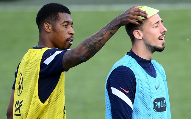 Francia reemplaza a Kimpembe y suma al delantero Thuram