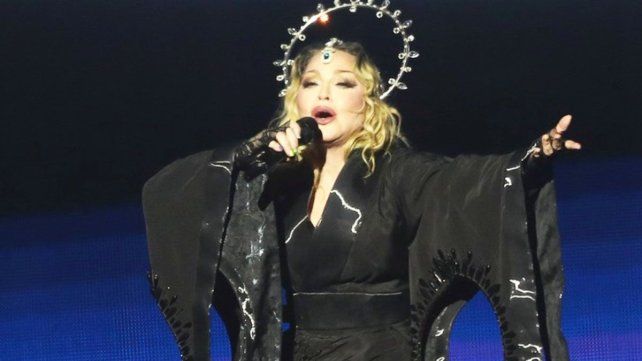 Madonna hizo vibrar a un millón y medio de personas en su concierto gratuito en las playas de Copacabana