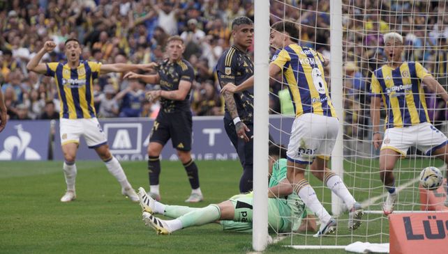 El cóner olímpico de Di María sirvió para que Central empatara rápido el partido contra Boca.
